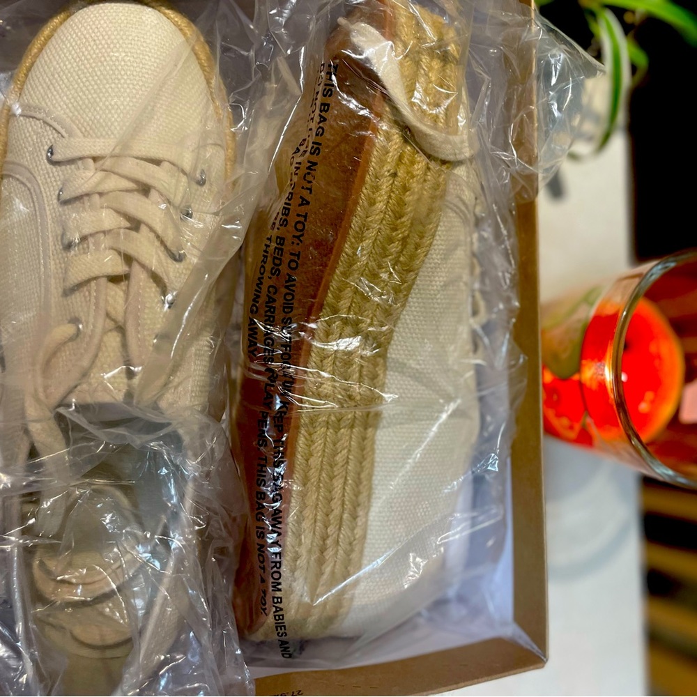 Indigo Rd Sneakers - Picture 2 of 3